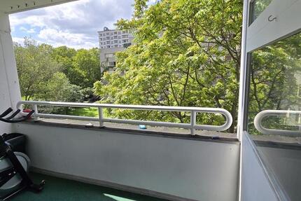 Wohnung Berlin Friedrichshain-Kreuzberg - 5 Zimmer, 15 m&sup2;, 690&euro; | Angebot:25973863