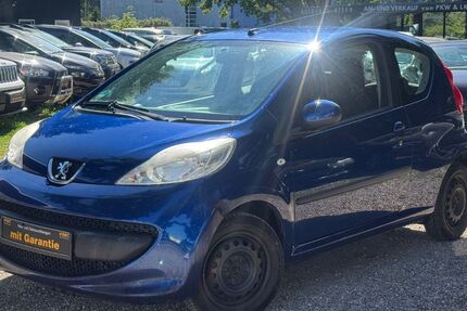 Peugeot 107 111.000 km 1.490 &euro; Berlin 13127