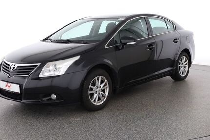 Toyota Avensis 146.684 km 6.880 &euro; Berlin 12103