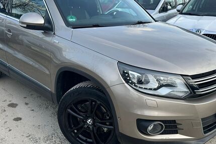VW Tiguan 165.478 km 7.990 &euro; Berlin 13089