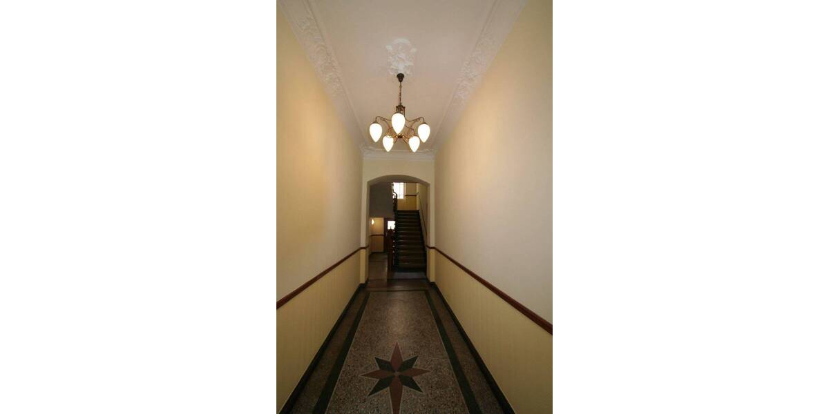 Etagenwohnung Berlin Charlottenburg - 4 Zimmer, 119 m&sup2;, 2.124&euro; | Angebot:26700130