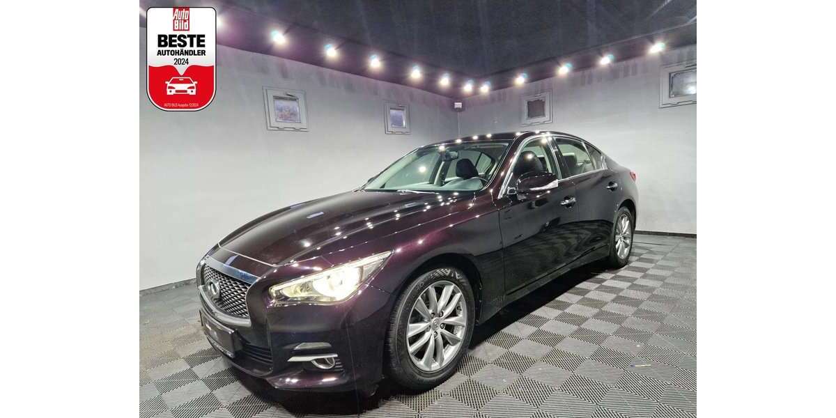 INFINITI Q50 75.500 km 17.870 &euro; Berlin 12305