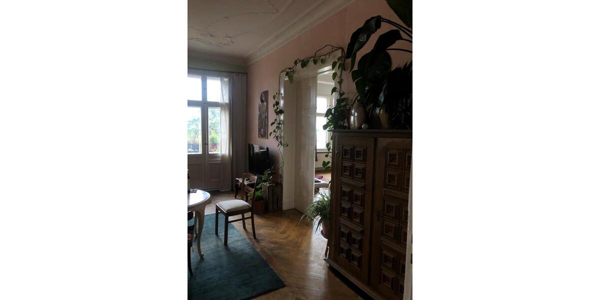 Etagenwohnung Berlin Pankow - 5 Zimmer, 150 m&sup2;, 700&euro; | Angebot:26213319