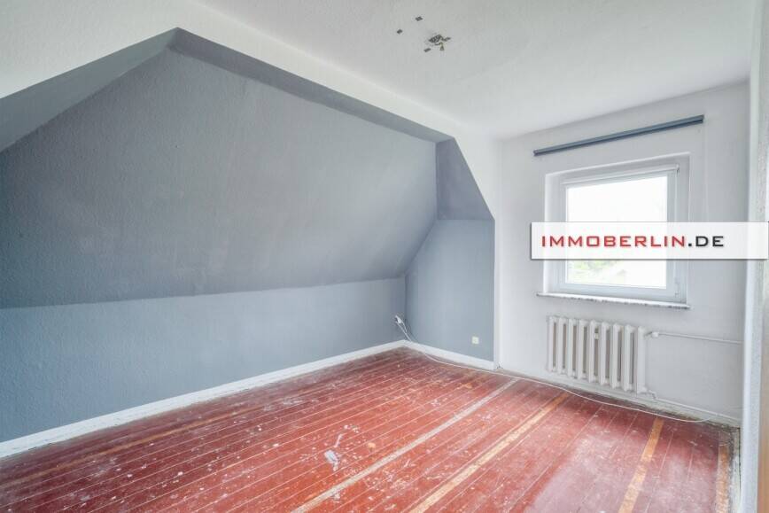 Mehrfamilienhaus, Wohnhaus Alt-Hohenschönhausen Hohenschönhausen - 8 Zimmer, 155 m&sup2;, 599.000&euro; | Angebot:26449760