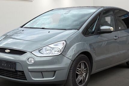 Ford S-Max 199.812 km 1.799 &euro; Berlin 12681