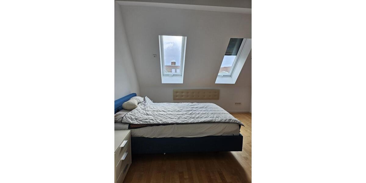 Dachgeschoßwohnung Berlin Reinickendorf - 4 Zimmer, 158 m&sup2;, 595.000&euro; | Angebot:27181797