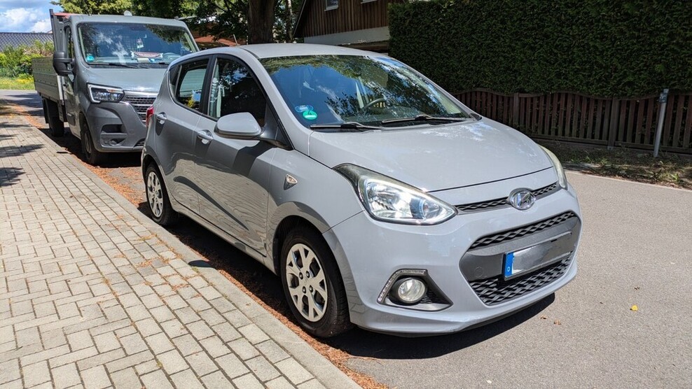 i10