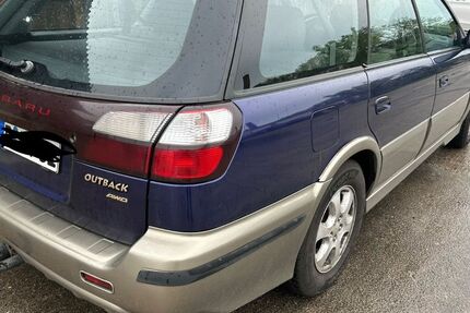 Subaru Outback 200.500 km 1.200 &euro; Potsdam 14478