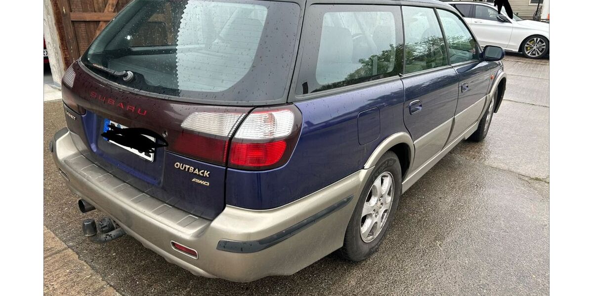 Subaru Outback 200.500 km 1.200 &euro; Potsdam 14478