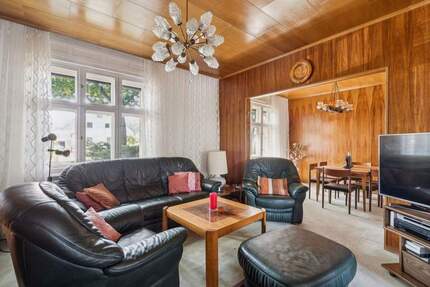 Stilvolles Einfamilienhaus mit großzügigem Garten 5 zimmer