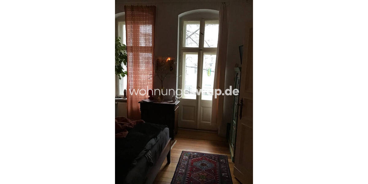 Etagenwohnung Berlin Neukölln - 5 Zimmer, 110 m&sup2;, 950&euro; | Angebot:25973820