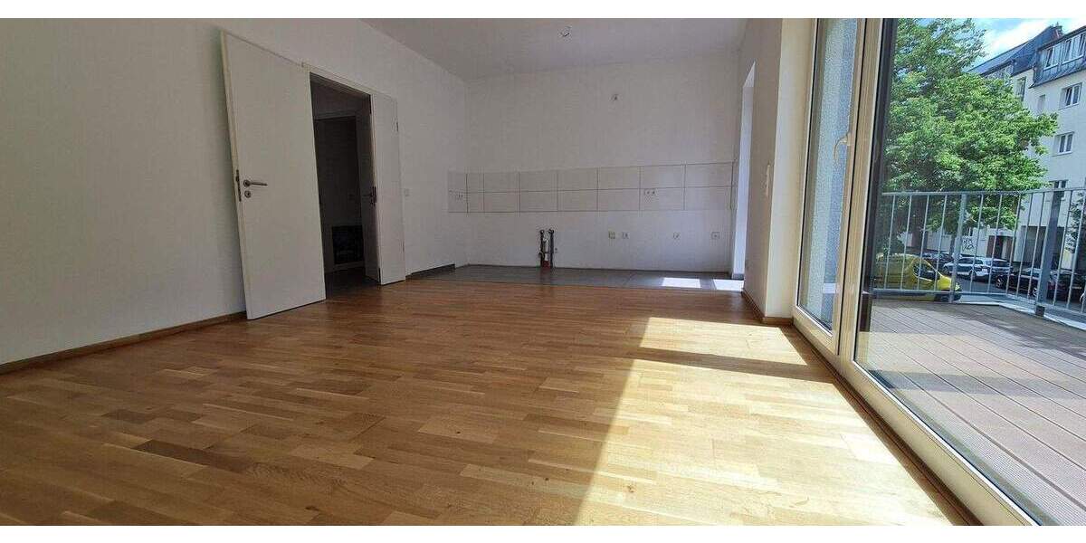 Etagenwohnung Berlin Lichtenberg - 2 Zimmer, 72 m&sup2;, 1.290&euro; | Angebot:25747706
