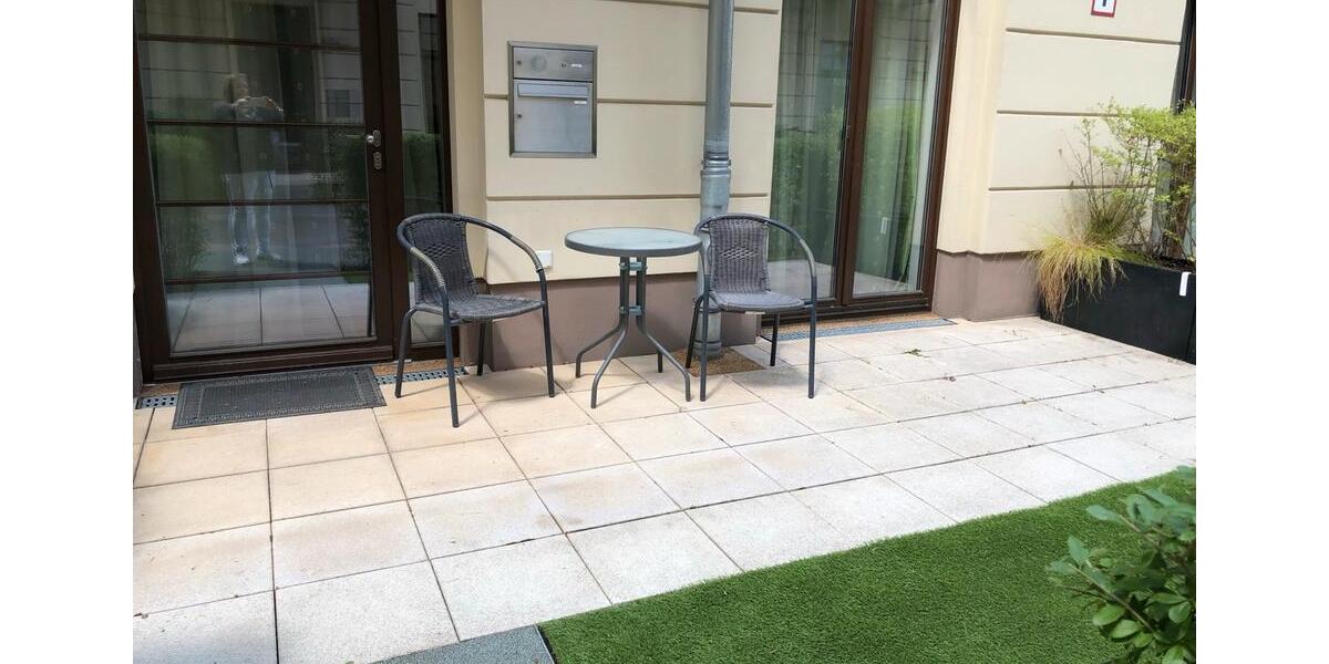 Erdgeschoßwohnung Berlin Mitte - 2 Zimmer, 62 m&sup2;, 1.530&euro; | Angebot:25999104