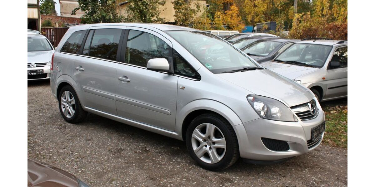 Opel Zafira 161.000 km 4.700 &euro; Berlin 13057