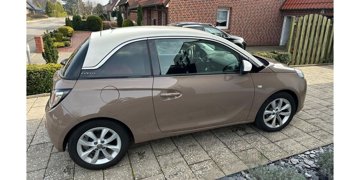 Opel Adam 114.000 km 9.450 &euro; Berlin 10245
