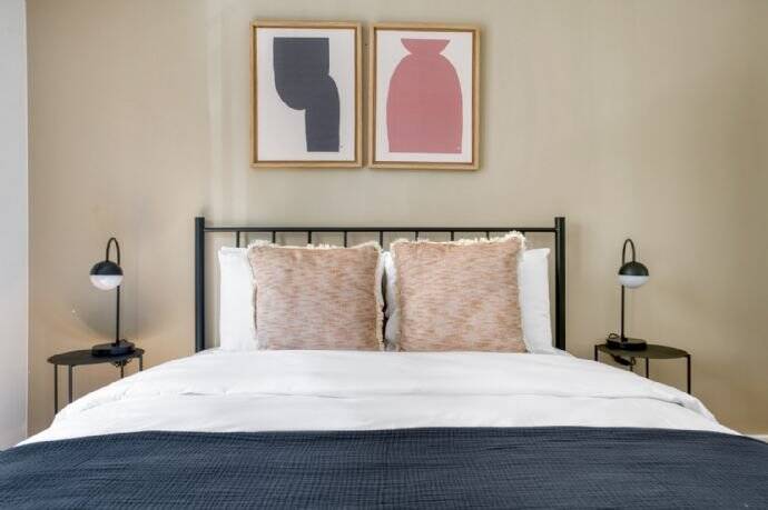 Etagenwohnung Berlin Prenzlauer Berg - 2 Zimmer, 39 m&sup2;, 1.350&euro; | Angebot:26020103