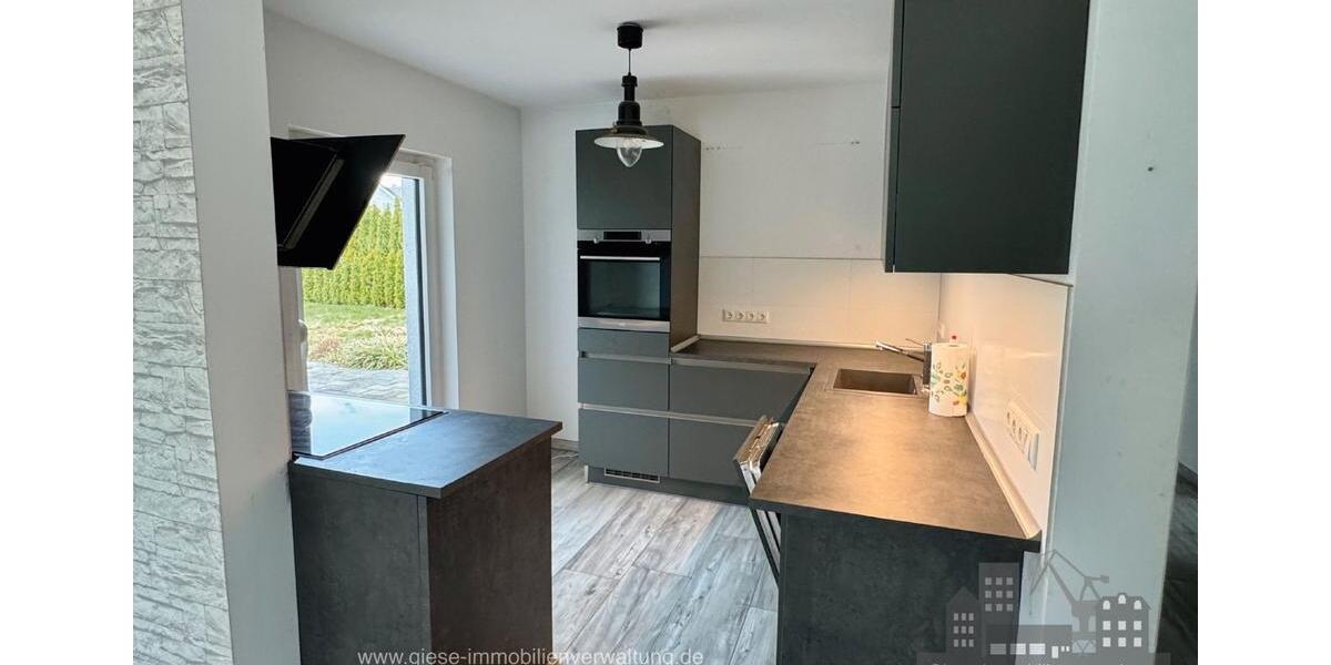 Einfamilienhaus Velten - 4 Zimmer, 100 m&sup2;, 2.000&euro; | Angebot:26570575