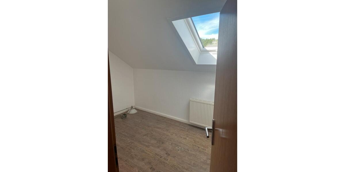 Dachgeschoßwohnung Berlin Pankow - 3 Zimmer, 82 m&sup2;, 1.095&euro; | Angebot:26717374