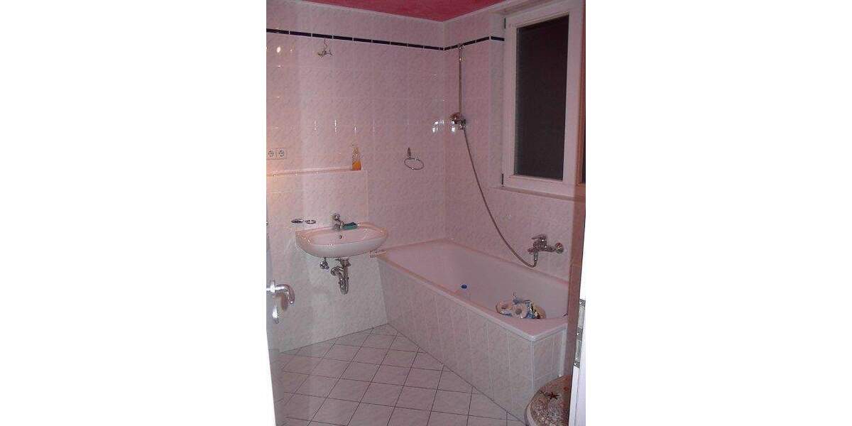 Etagenwohnung Berlin Oberschöneweide - 2 Zimmer, 38 m&sup2;, 200.000&euro; | Angebot:26596421