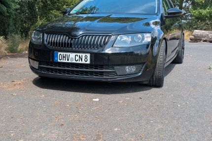 Skoda Octavia 129.715 km 11.999 &euro; Oranienburg 16515
