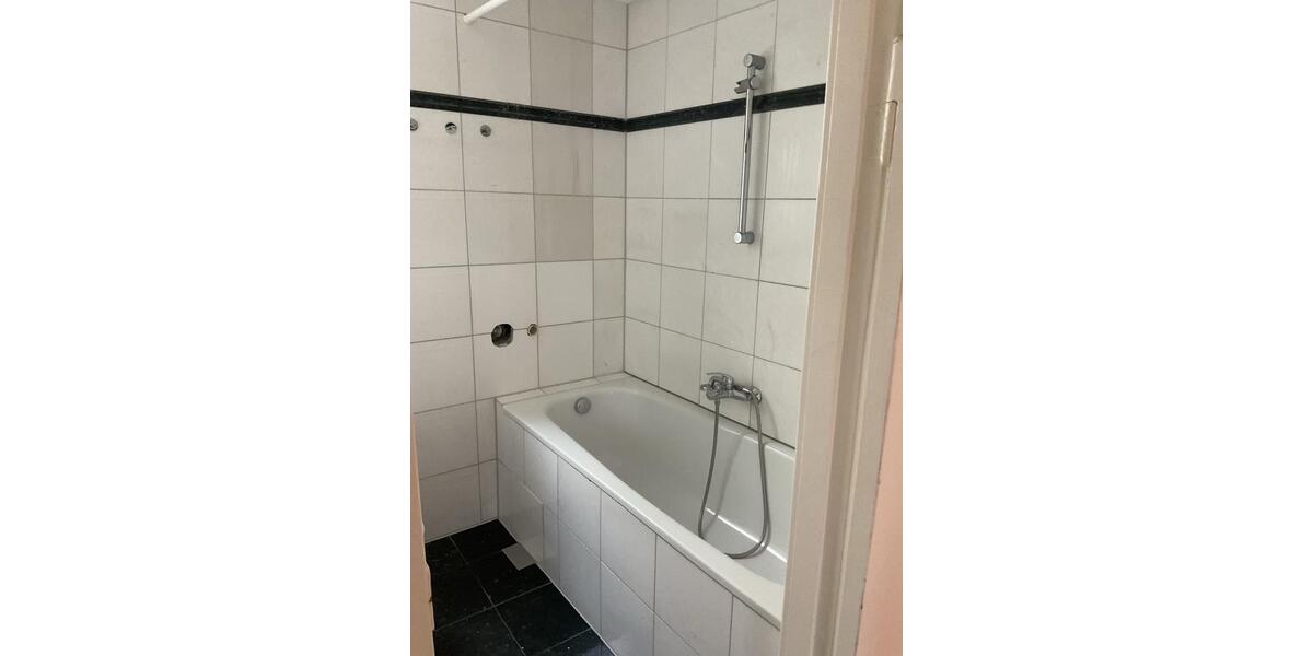 Etagenwohnung Kleinmachnow - 3.5 Zimmer, 83 m&sup2;, 415.000&euro; | Angebot:25919299