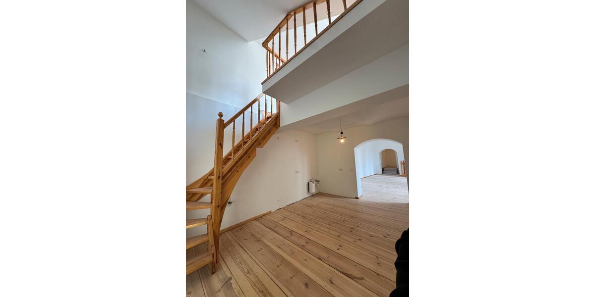 Etagenwohnung Berlin Treptow-Köpenick - 4 Zimmer, 145 m&sup2;, 2.899&euro; | Angebot:26680876