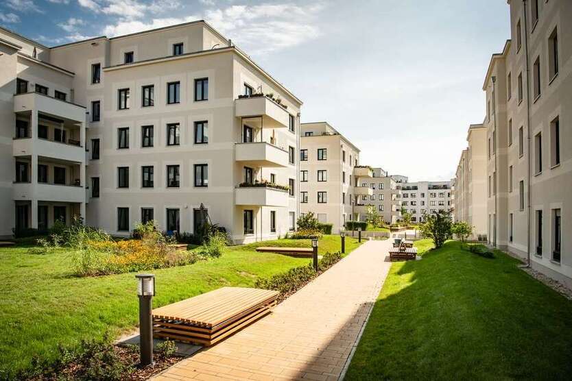Wohnung zum Mieten in Berlin 1.094,18 € 81.05 m²