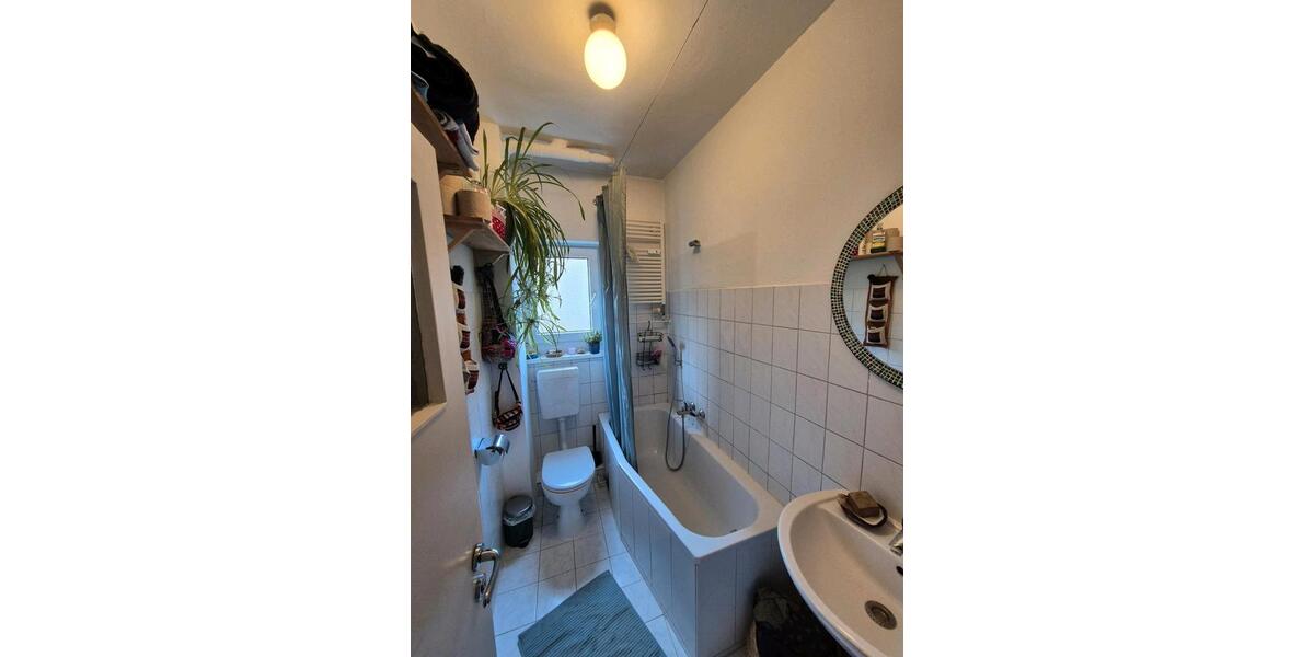 Etagenwohnung Berlin Tempelhof-Schöneberg - 1 Zimmer, 37 m&sup2;, 380&euro; | Angebot:25547205