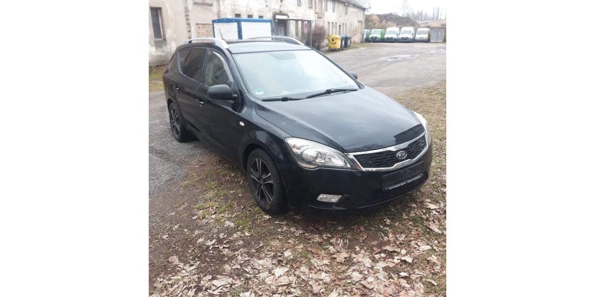 Kia ceed / Ceed 183.000 km 2.500 &euro; Berlin 13127