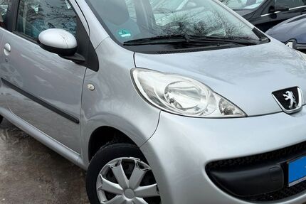 Peugeot 107 173.823 km 1.790 &euro; Berlin 13089