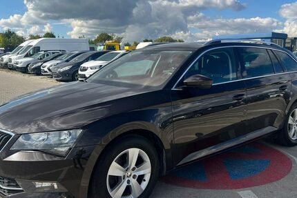 Skoda Superb 167.144 km 12.499 € Mittenwalde 15749