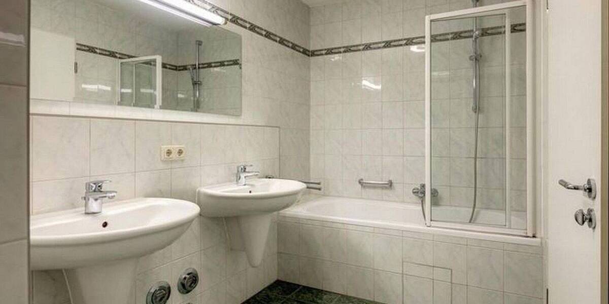 Etagenwohnung Berlin Mitte - 2 Zimmer, 66 m&sup2;, 940&euro; | Angebot:26816360