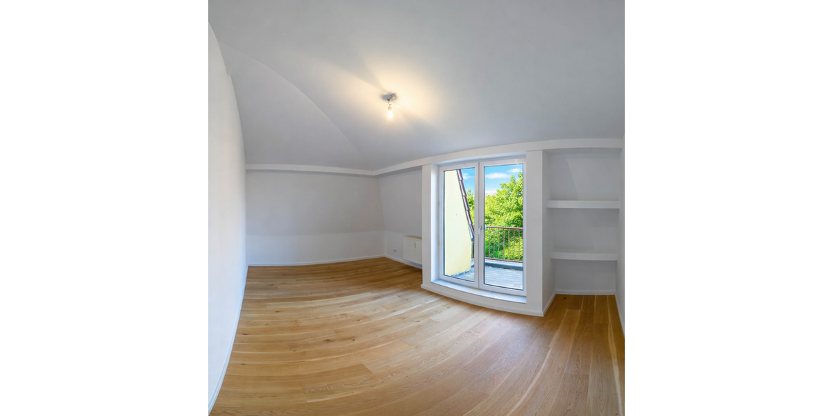 Sonniges Penthouse - Villenensemble -Weißensee - 4 Balkone - Dachgeschoßwohnung Berlin Weißensee | Angebot:23559705