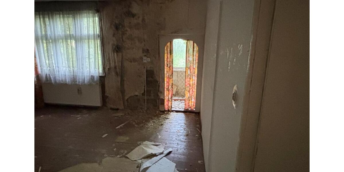 Einfamilienhaus Wandlitz - 8 Zimmer, 180 m&sup2;, 315.000&euro; | Angebot:25990785