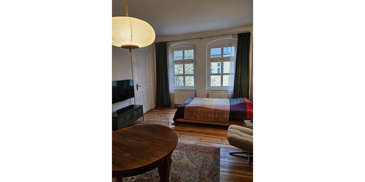 Etagenwohnung Berlin Tempelhof-Schöneberg - 1 Zimmer, 35 m&sup2;, 1.300&euro; | Angebot:26105214