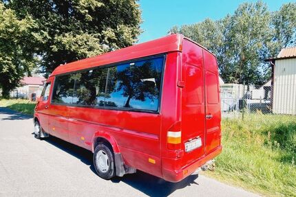 Mercedes-Benz Sprinter 182.112 km 6.960 &euro; Berlin 13629