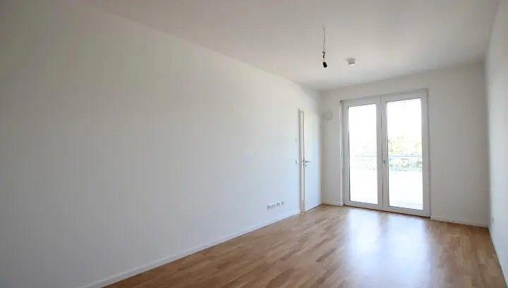 Etagenwohnung Berlin Lichtenberg - 3 Zimmer, 82 m&sup2;, 1.400&euro; | Angebot:26483475