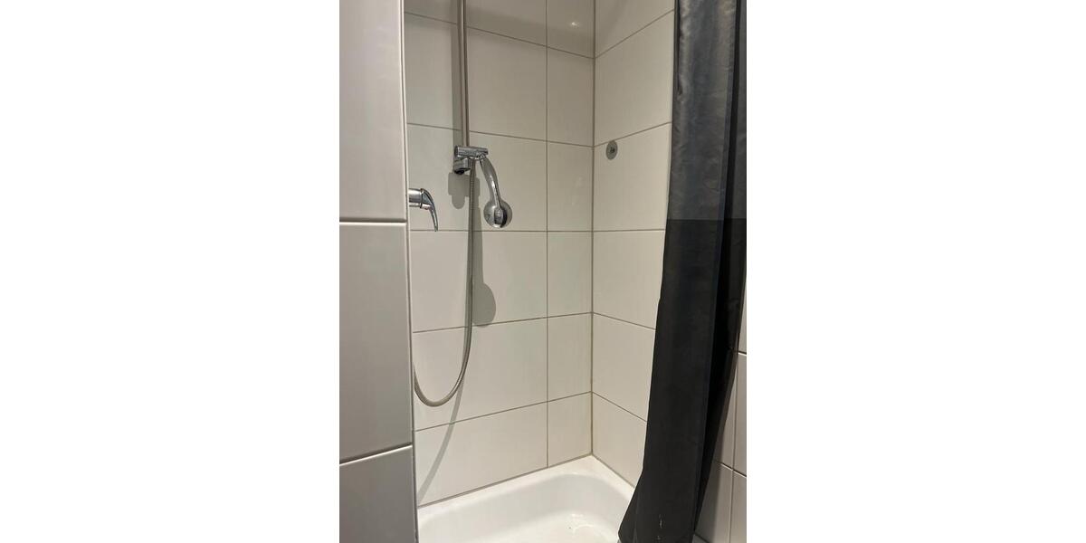 Etagenwohnung Berlin Lichtenberg - 1 Zimmer, 29 m&sup2;, 700&euro; | Angebot:26387008