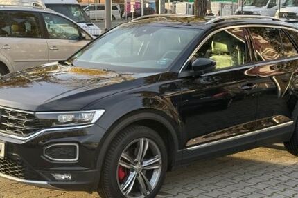 VW T-Roc 74.500 km 22.890 € Berlin 13581