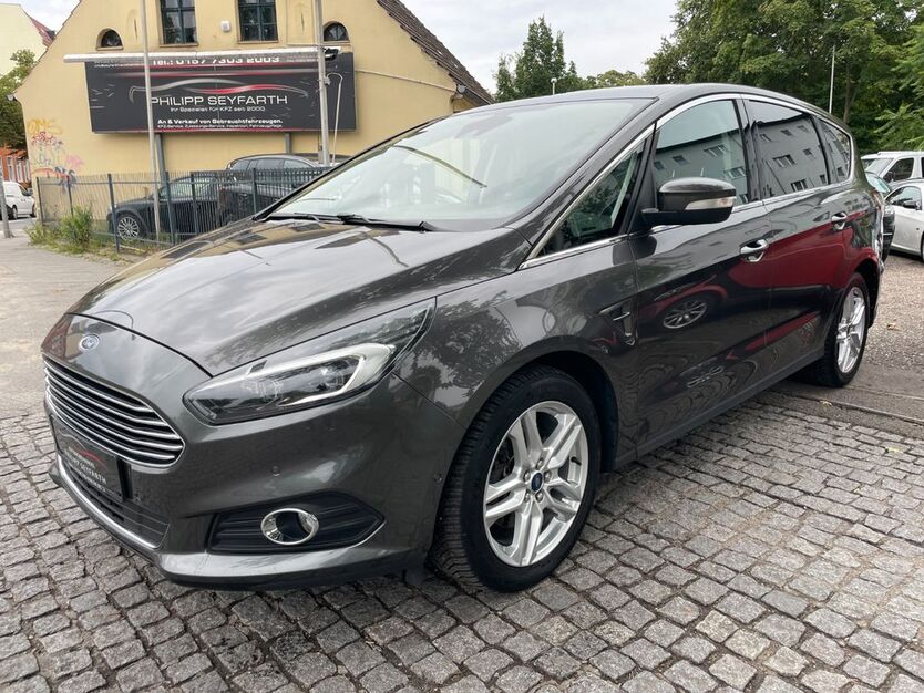Ford S-Max 120.000 km 17.490 € Berlin - Tempelhof 12107