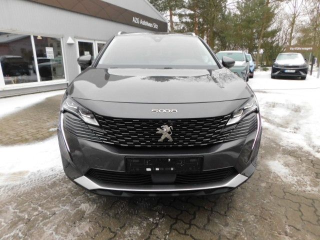 Peugeot 5008 49.560 km 23.690 &euro; Königs Wusterhausen OT Zeesen 15711