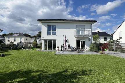 Haus zum Mieten in Spandau 2.250 € 160 m² 6 zimmer