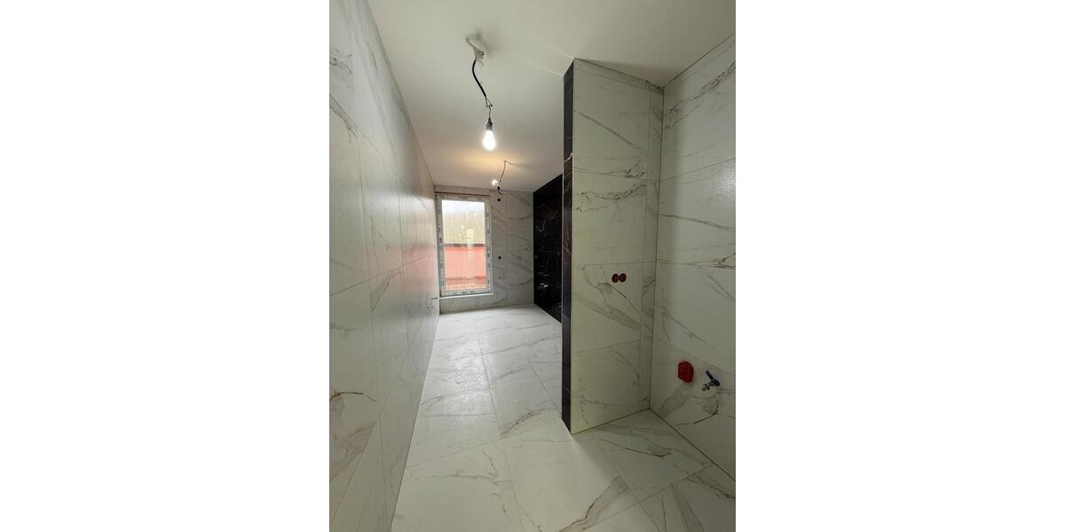 Etagenwohnung Berlin Marzahn-Hellersdorf - 4 Zimmer, 89 m&sup2;, 1.750&euro; | Angebot:25905353