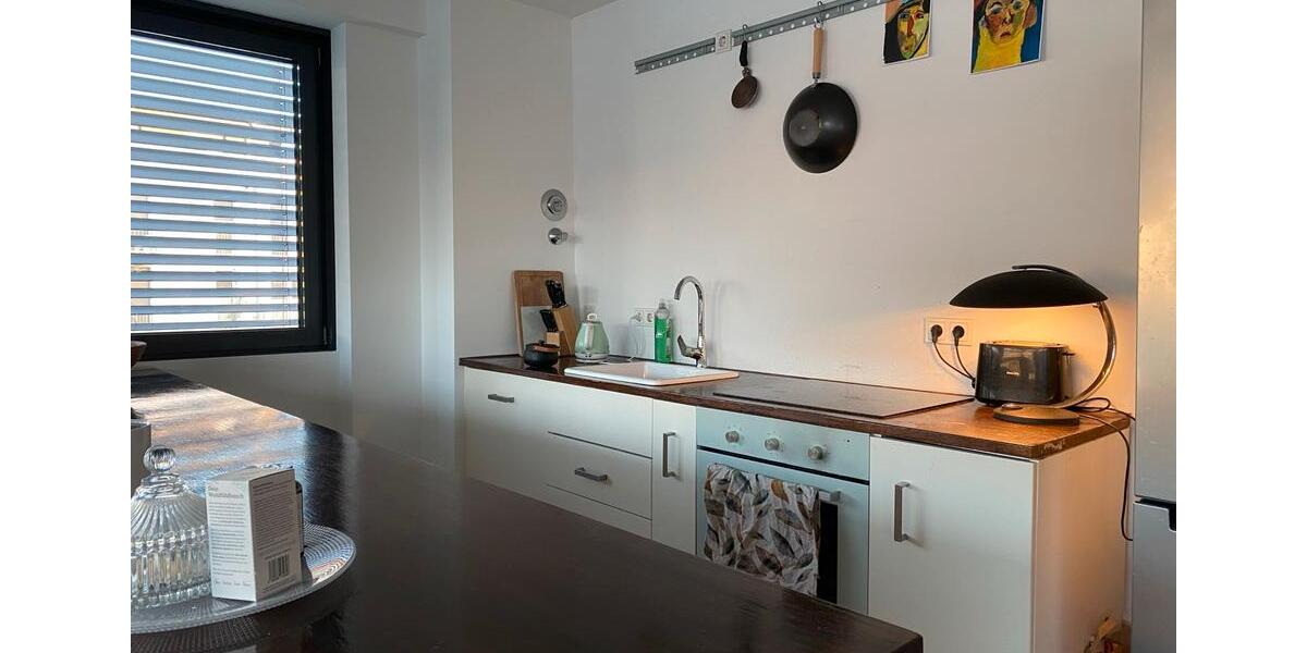 Dachgeschoßwohnung Berlin Lichtenberg - 2 Zimmer, 90 m&sup2;, 1.600&euro; | Angebot:26693587