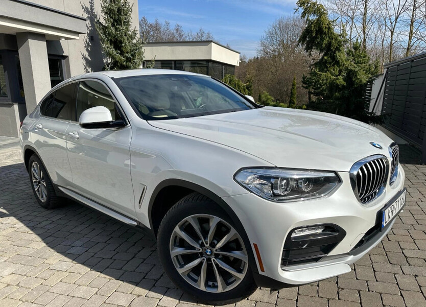BMW X4 99.700 km 36.500 € Berlin 10178