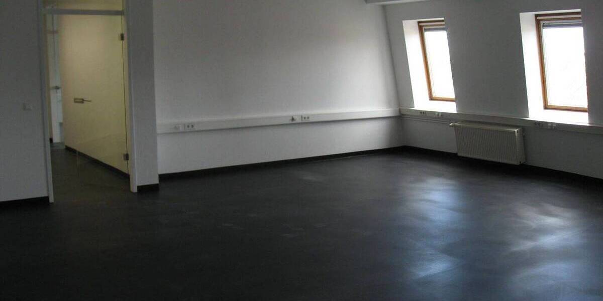 Gewerbeobjekt Berlin Prenzlauer Berg - 4 Zimmer, 202 m&sup2;, 4.040&euro; | Angebot:26554414
