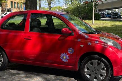 Nissan Micra 132.500 km 2.500 &euro; Berlin 12157