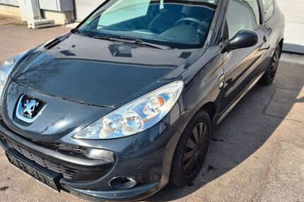 Peugeot 206 69.000 km 2.990 &euro; Berlin 13435