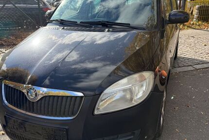 Skoda Roomster 128.000 km 2.980 &euro; Berlin 12109