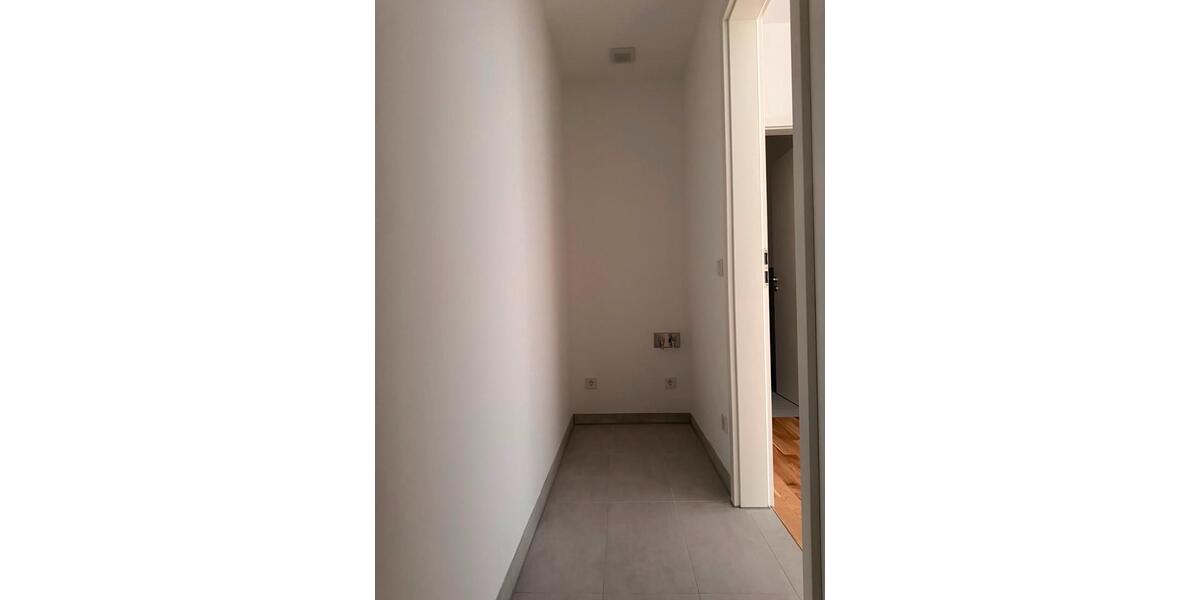 Etagenwohnung Berlin Treptow-Köpenick - 2 Zimmer, 64 m&sup2;, 1.408&euro; | Angebot:27717941